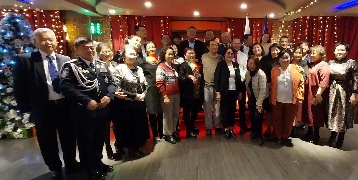 Посолството на Р България в Улан Батор организира тържествен прием с уважение към монголските българисти завършили образованието си в България