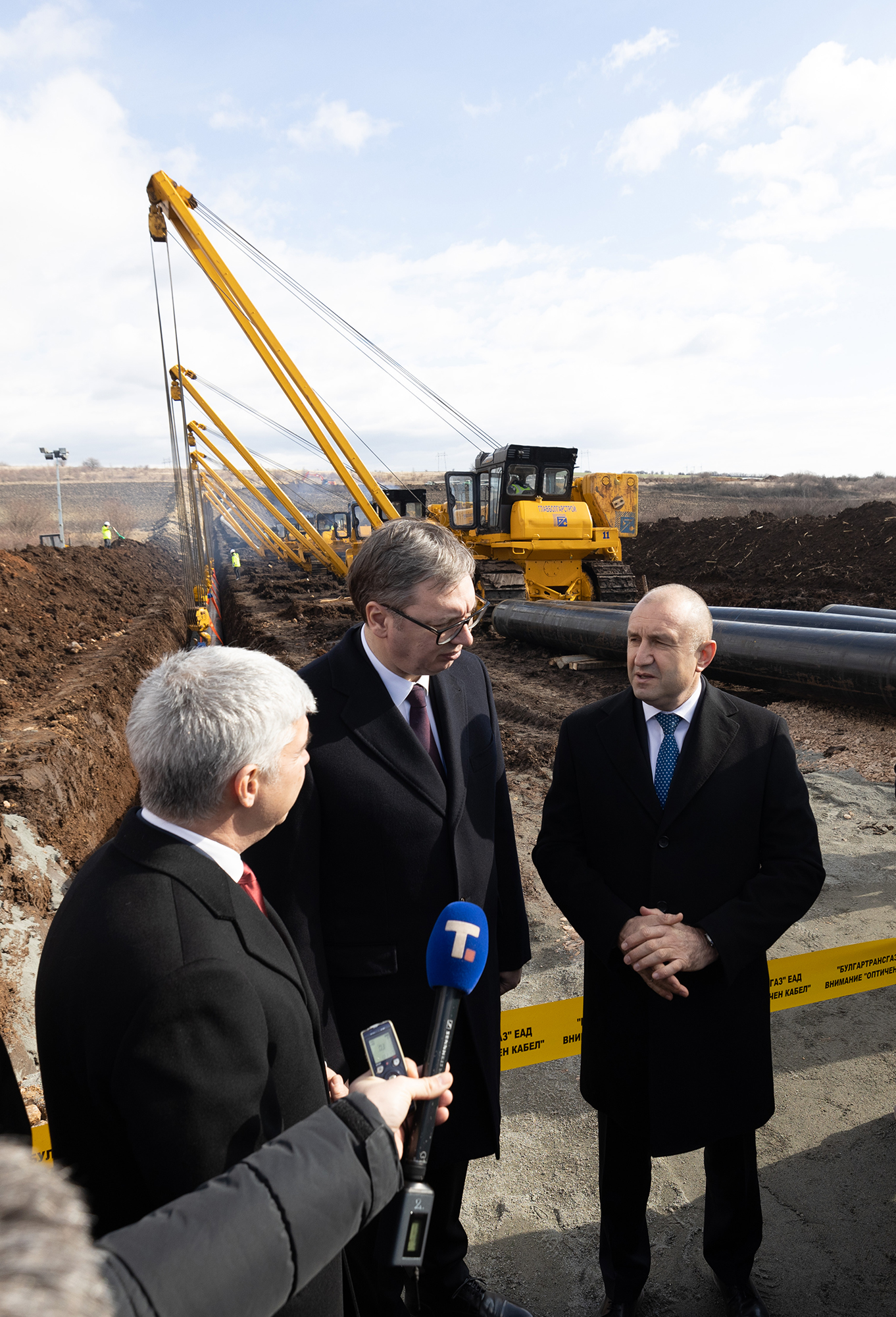 Президентите Румен Радев и Александър Вучич откриха строителните дейности по изграждане на междусистемната газова връзка „България-Сърбия“ (IBS) на българска територия