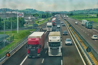 Забрана за движение на МПС и продължаване на забраната за движение на товарни автомобили над 3,5 тона по определени пътни участъци в Гърция