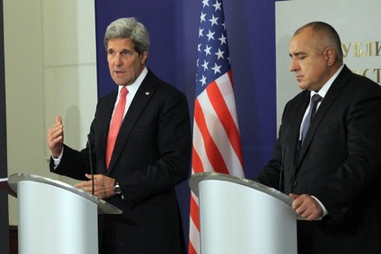 ИСТОРИЯ: Държавният секретар на САЩ Джон Кери извършва посещение в България в периода 14-15 януари 2015 г.