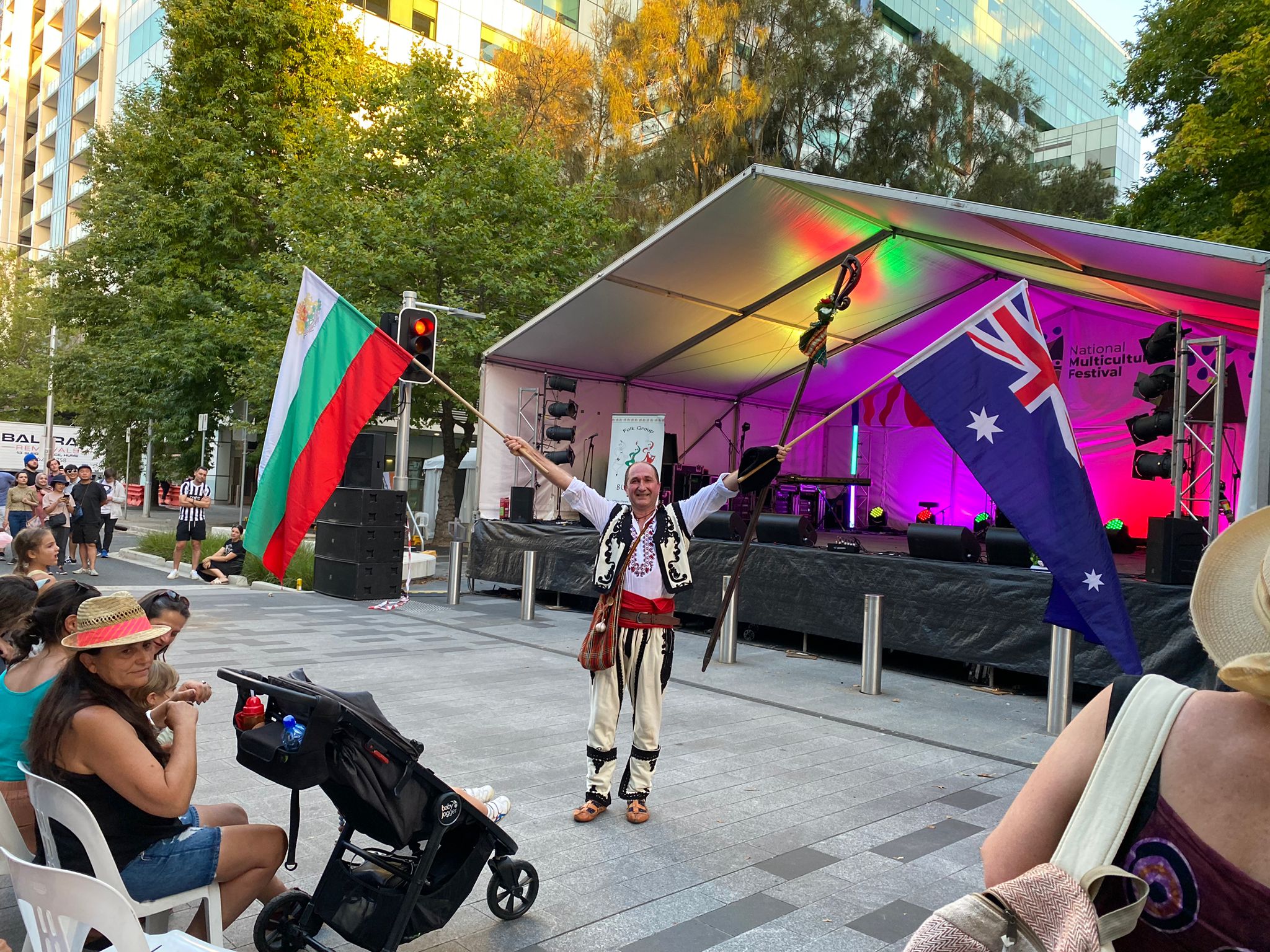 Българско участие в Мултикултурния фестивал, проведен в Канбера