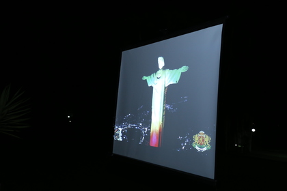 По случай 3-ти март статуята на Христос в Рио де Жанейро светна с цветовете на българското знаме