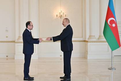Ambassador Rouslan Stoyanov presented his credentials to the President of the Republic of Azerbaijan Ilham Aliyev