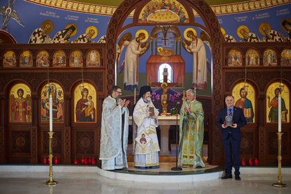 The Consul General of Bulgaria Angel Angelov attended a holly liturgy in Dormition of the Virgin Mary Church in Southampton