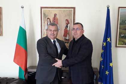 Ambasadori Kirov u takua me kryetarin e bashkisë së Bulqizës z. Lefter Alla