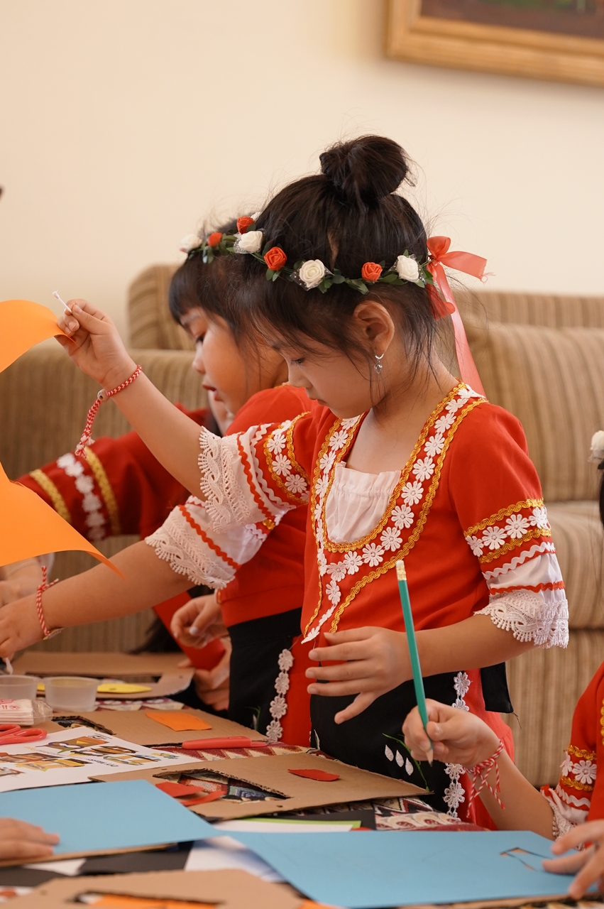 Събитие за запознаване и популяризиране на българските традиционни празници „Кукери“ и „Баба Марта“ в Ханой