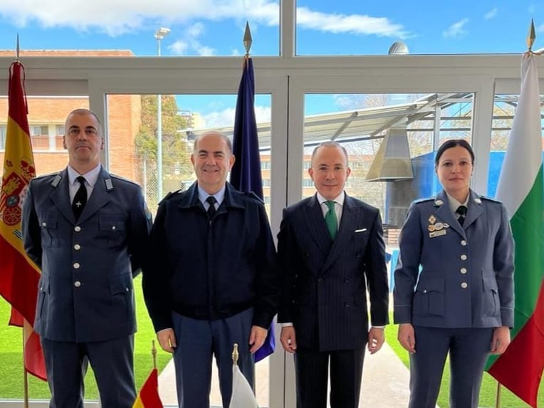 Тържествено отбелязване на Националния празник на Република България във военно-въздушната база на НАТО в Торехон де Ардос, Мадрид