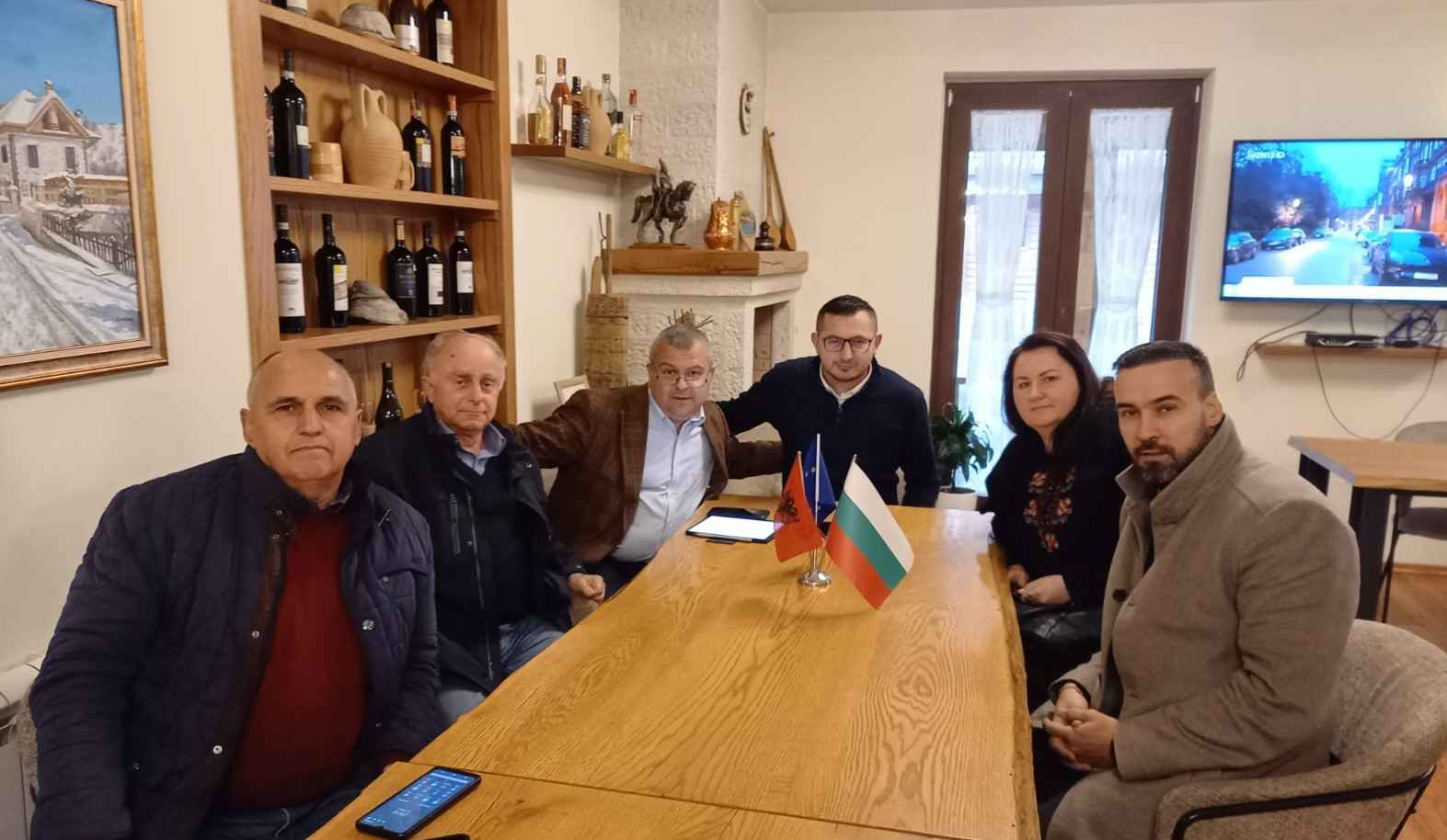 Делегация от посолството посети област Голо Бърдо