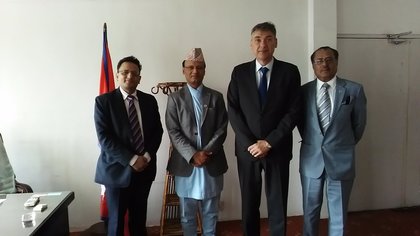 Посещение на посланик Дойков в Непал