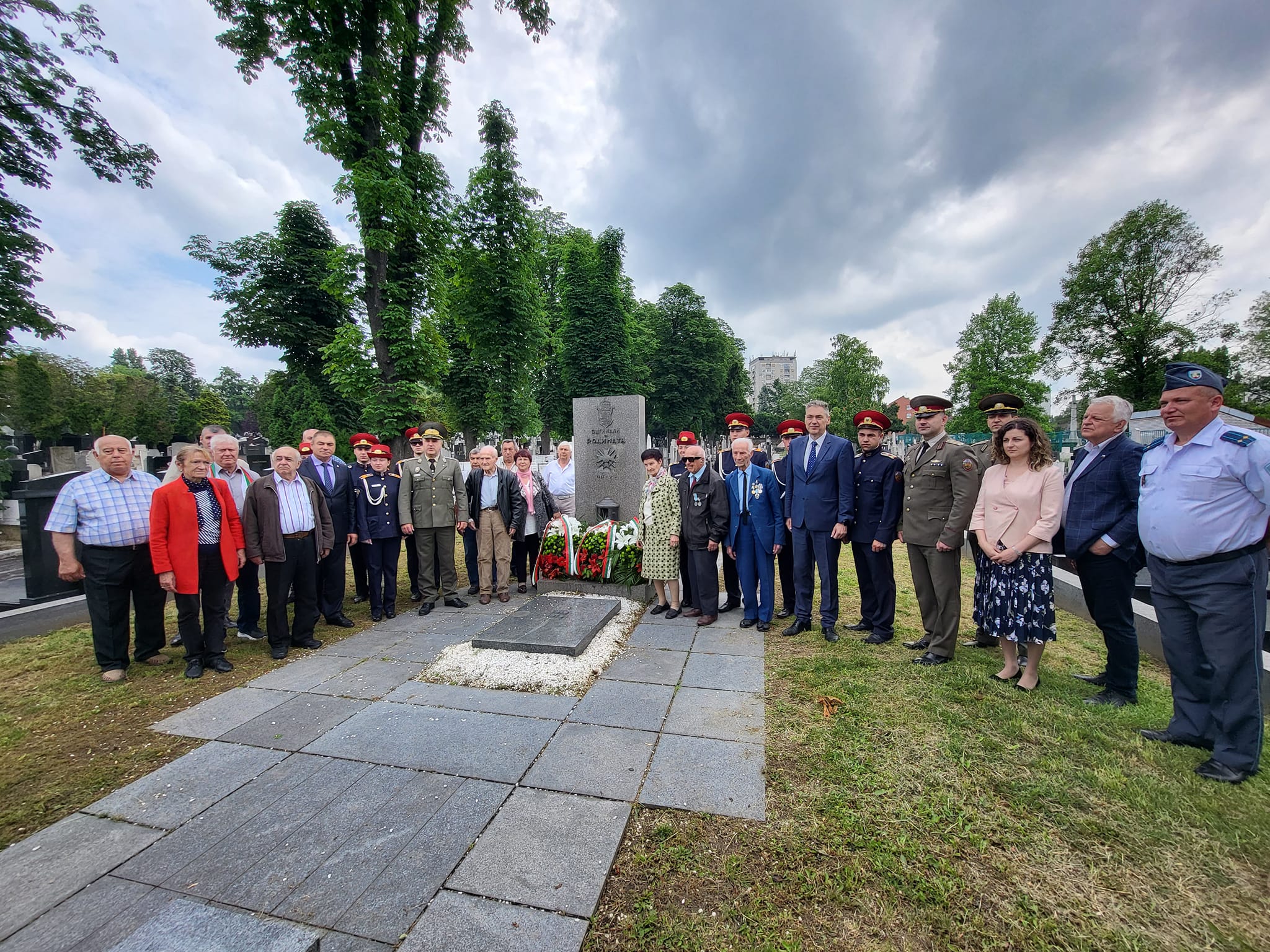 Ветерани и делегация на Министерството на отбраната на България посетиха Белград   