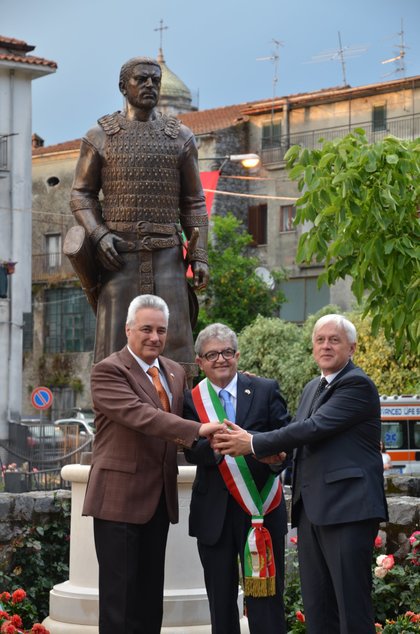 Откриване на паметник на българския хан Алцек в Италия